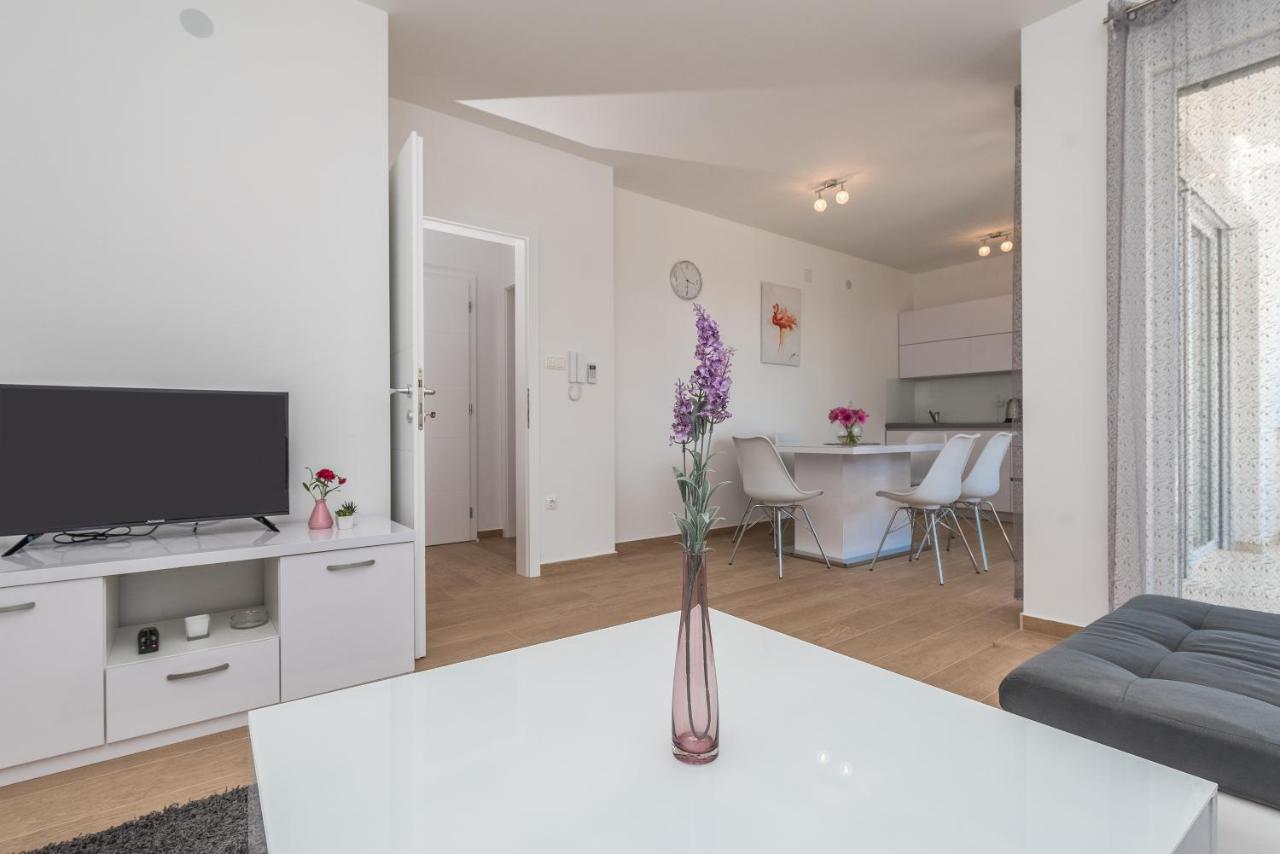 Villa Star 4 Luxury Apartment With A Pool Novalja Exterior foto