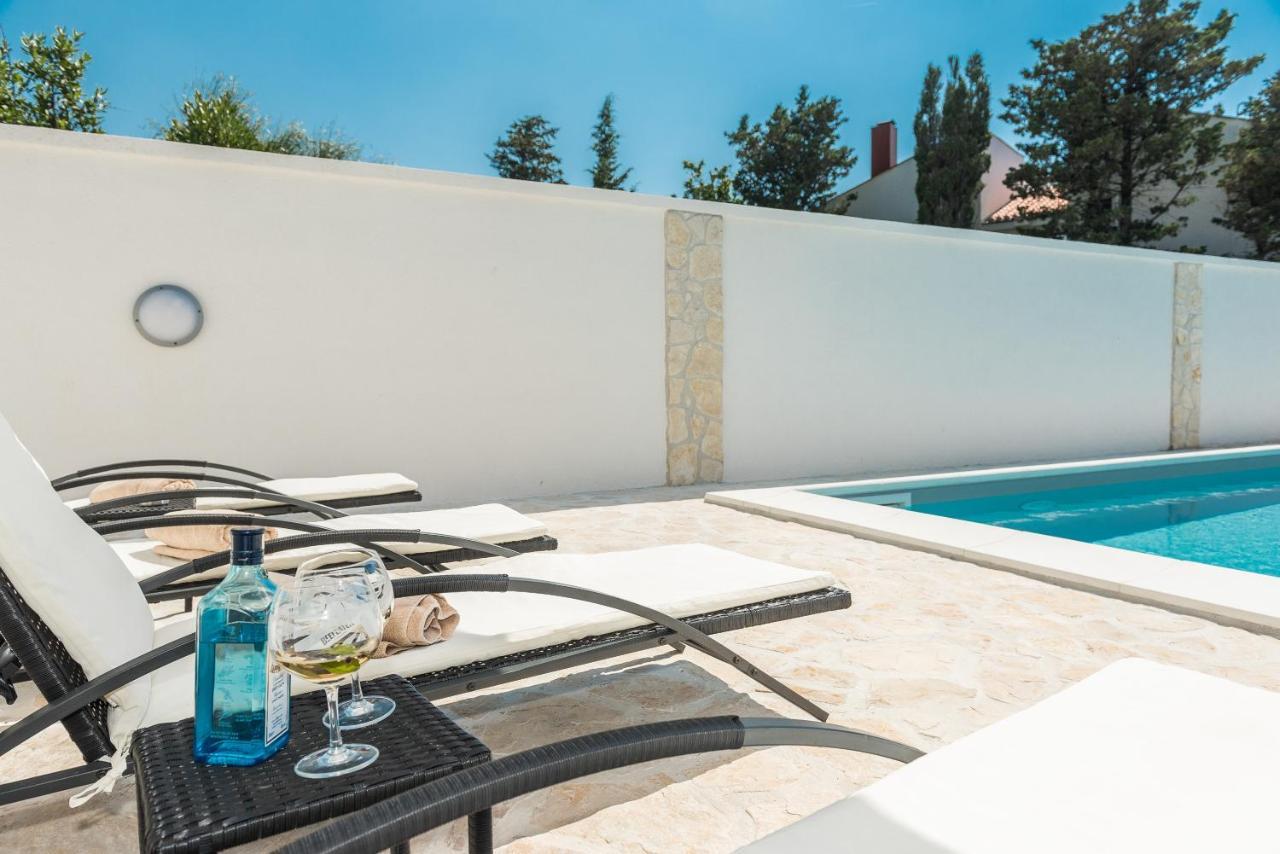 Villa Star 4 Luxury Apartment With A Pool Novalja Exterior foto